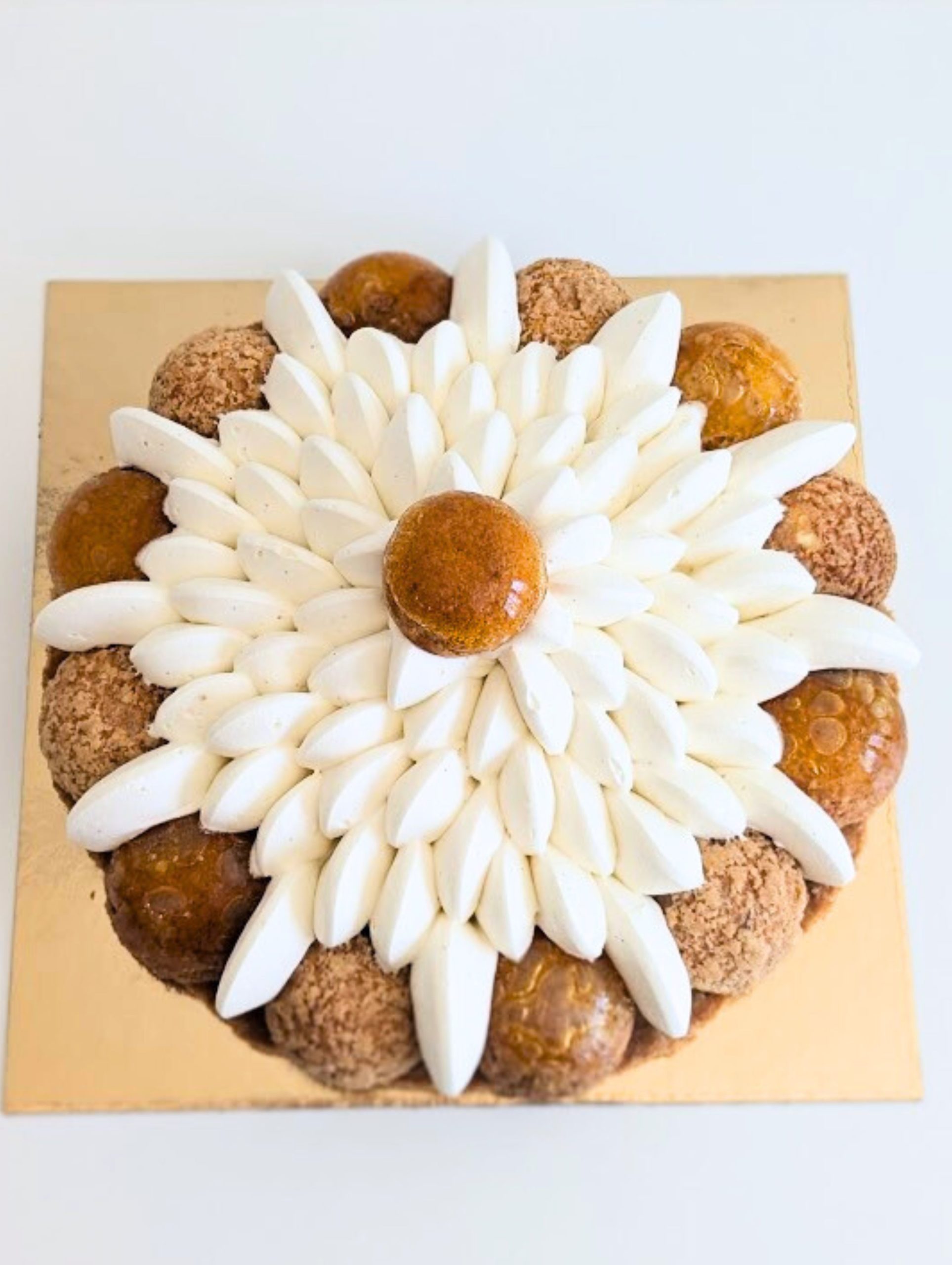 Saint Honoré<br />
Papilles Pâtisserie